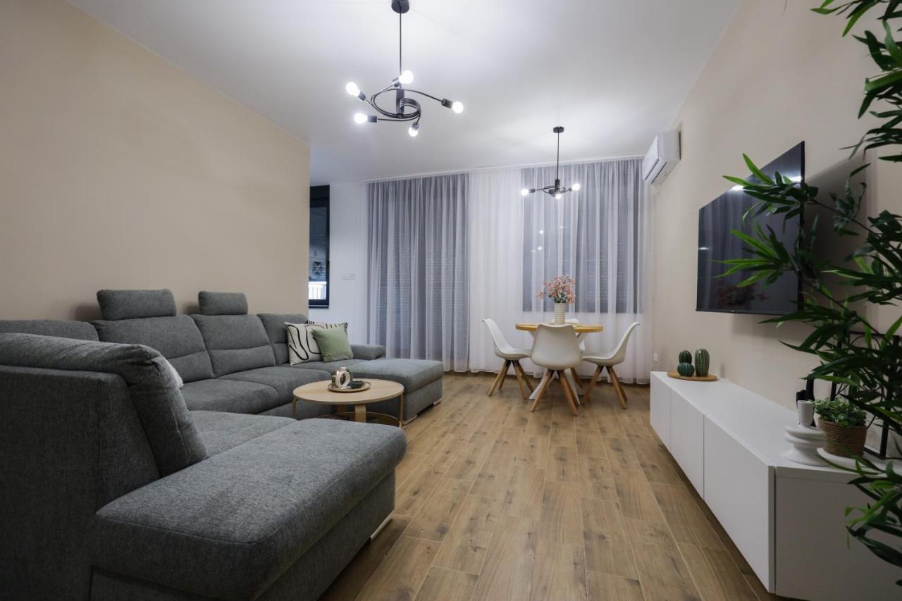 North Views Luxury Apartment Subotica Extérieur photo